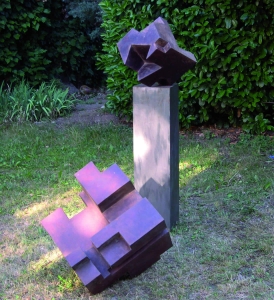 deux antimacles de taille et de conception différentes