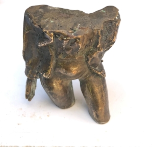 hanches féminine au blouson